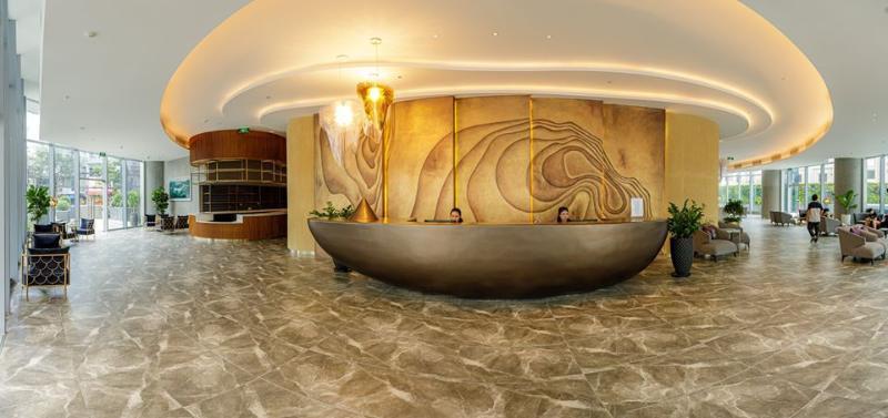 อีสติน แกรนด์ โฮเทล ญาจาง Hotel ภายนอก รูปภาพ