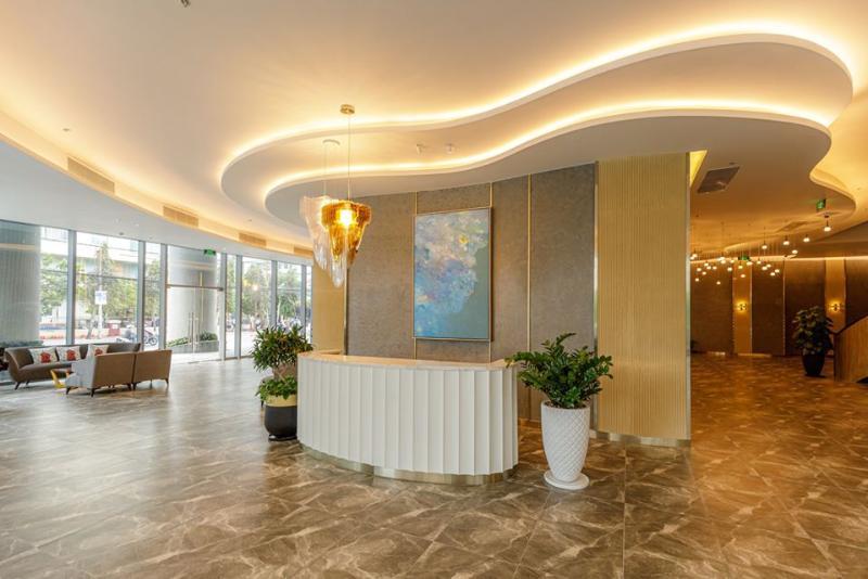 อีสติน แกรนด์ โฮเทล ญาจาง Hotel ภายนอก รูปภาพ